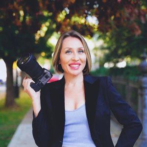 Meet your Posher, Deena